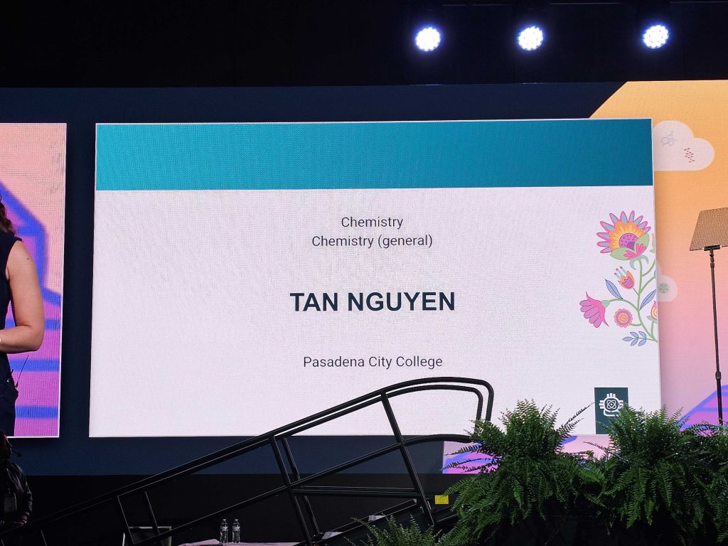 Tan Nguyen wins the best chemistry poster award at SACNAS