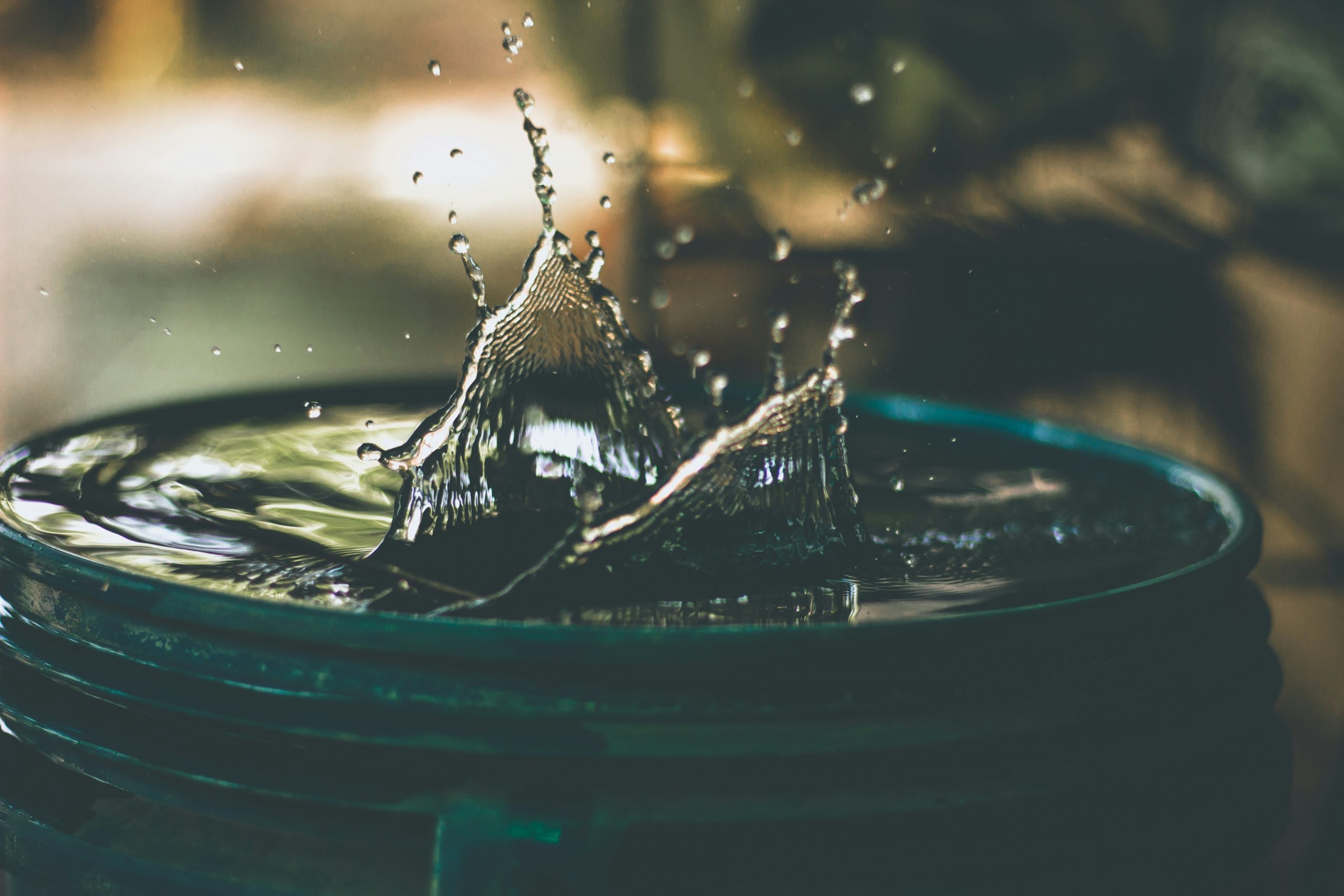 Water splash by Amritanshu Sikdar on Unsplash