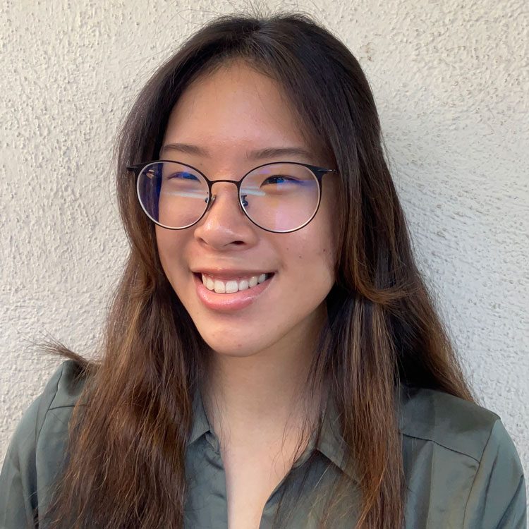 Janet-Teng_Student-Photo_1-21-22